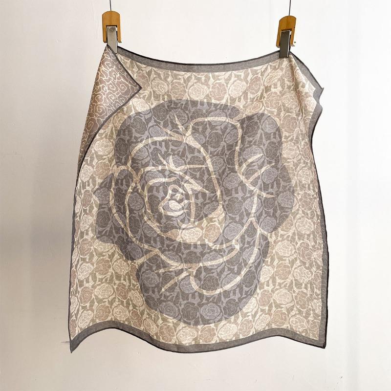 Vintage Paisley Square Scarf For Women Daily Use Soft Neck Scarf