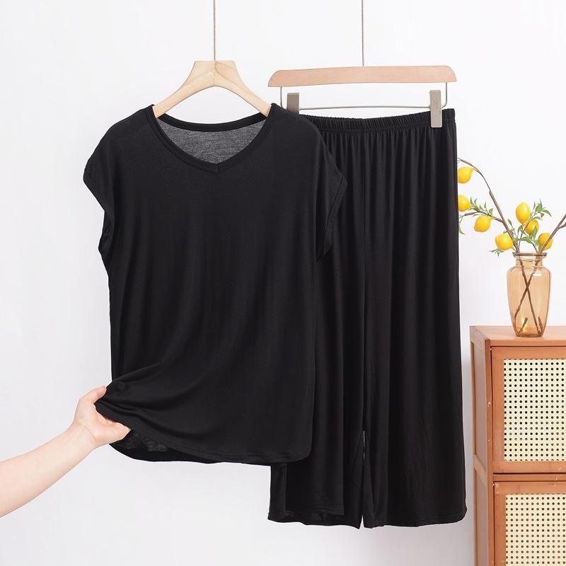 Modal V-Ausschnitt Kurzarm Caprihosen Set, Ein lockeres, übergroßes Freizeit-Zweiteiler-Set für Damen, Kann über Hauskleidung getragen werden