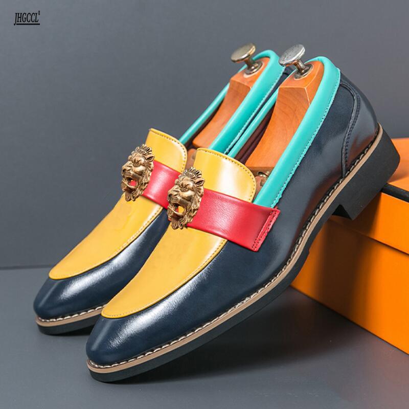 Scarpe da uomo alla moda taglia grande 48 nuove scarpe casual in pelle piedi da uomo alla moda mocassini colore abbinamento tendenza retrò scarpe eleganti A19