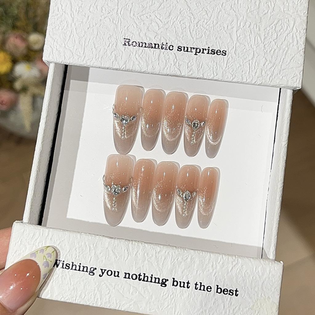 Gentle Peach Nude Color Gradient French Smile Cat Eye Broken Diamond Tassel Wear Armor