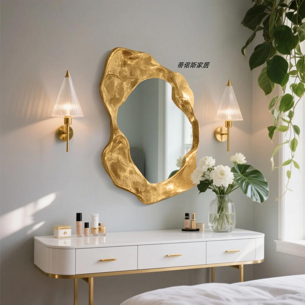 American-style decorative mirror art, French fireplace mirror, wall-mounted makeup mirror, irregular creative sense