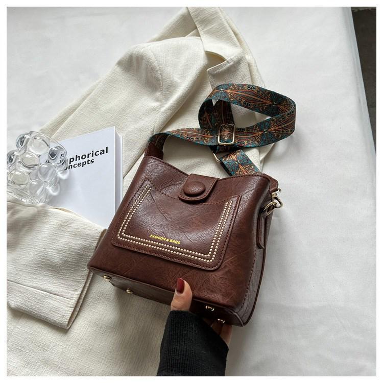 Nischendesign Retro Vielseitige Damen Umhänge-Bucket Bag - 2024 Erweiterte Textur Edition