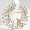 Fashionable leaf pearl colored zircon brooch, anti-exposure brooch for women, metal button to fix clothes, wedding party gift