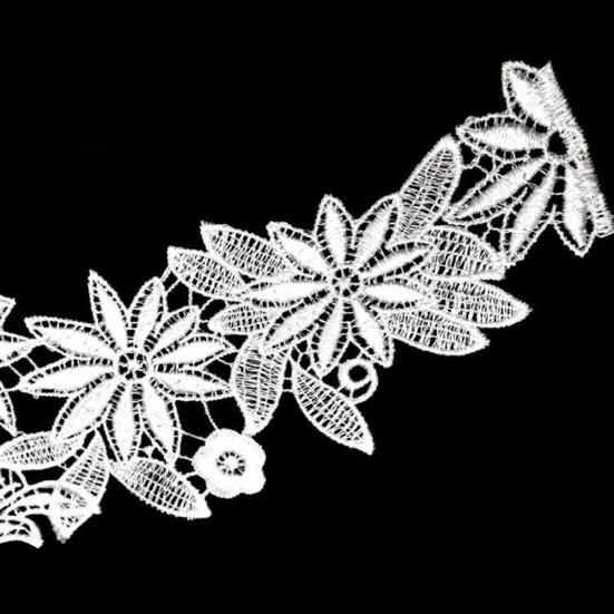 Refreshing Flower Embroidery Lace Collar Sewing Handcrafts DIY Applique Decor