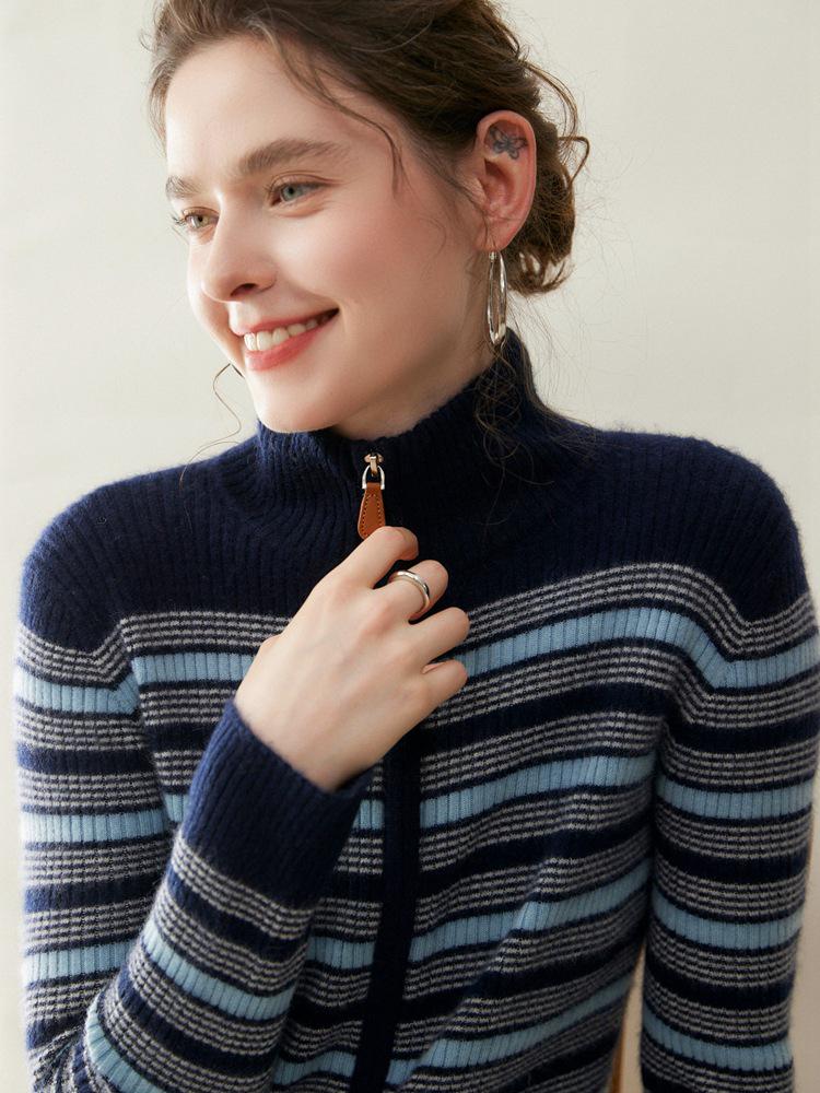 Kaschmir-Strickjacke mit Stehkragen: Bunter gestreifter Strickmantel mit langen Ärmeln für Herbst & Winter