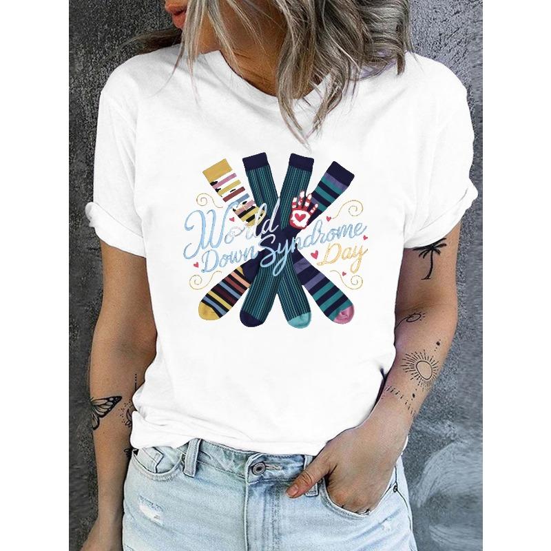 

Women s World Syndrome Day T-Shirt - Awareness Socks Print & Syndrome Symbol Top, Short Sleeve Crew Neck Casual Comfortable Advocacy Apparel for Month S белый
