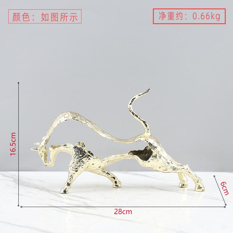 Позолоченная Полая Металлическая Статуэтка Быка Скульптура Животного Декоративный Элемент для Гостиной Спальни или Прихожей Домашний Декор Подарок