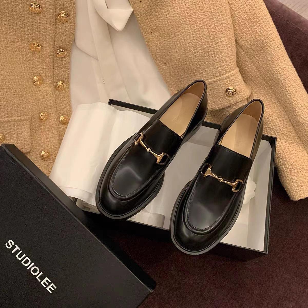 

Second hair! Grape mother same shoes British style retro small leather shoes horse buckle leather loafer single shoes women s spring 34