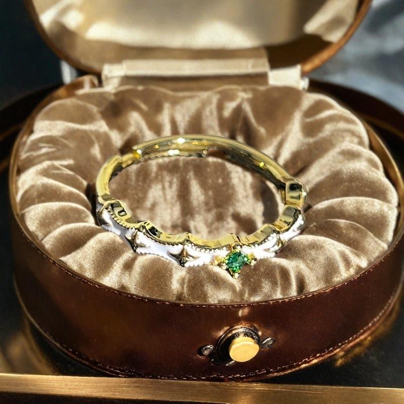Medieval Enamel Dripping Oil Imitation Amber Eye Stone Open Ring Light Luxury High-End French Retro Niche Ring Woman