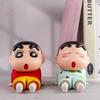 Figurky Crayon Shin-Chan Držák na telefon Kawaii Anime Stolní ozdoby Kreslený Sledování TV Podpora telefonu Roztomilé panenky Dekorace