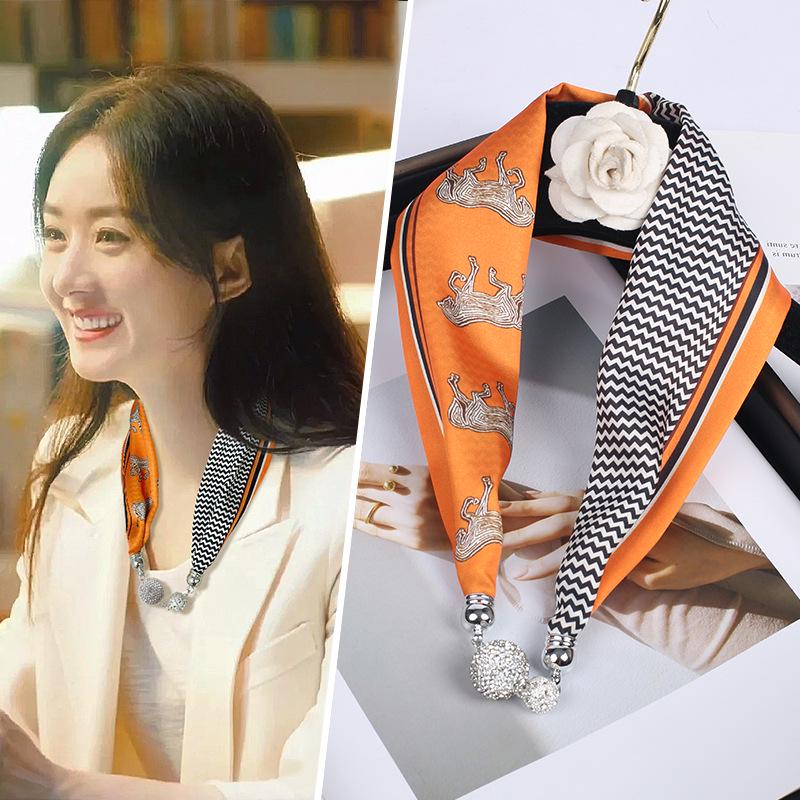 

Женский шелковый шарф с магнитной пряжкой — модная защита шеи на весну, лето и осень 2024 года No Size