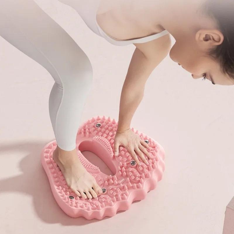Inflatable Foot Massager Stepper Balance Board with Anti Slip PVC Massage Dots for Yoga Training Slimming Leg Shaping