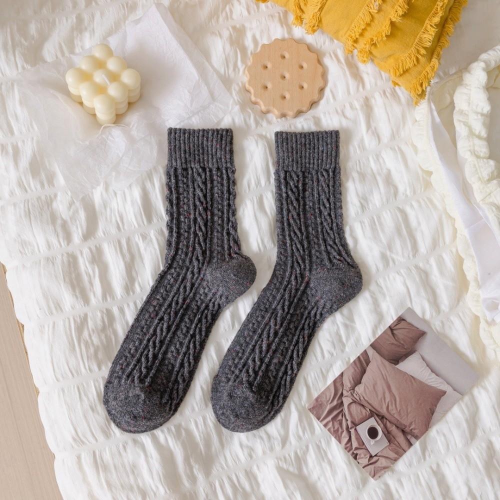 

Solid Color Winter Socks Retains Heat Mid-Calf Socks New Plush Wool Socks for Women Girls темно серый
