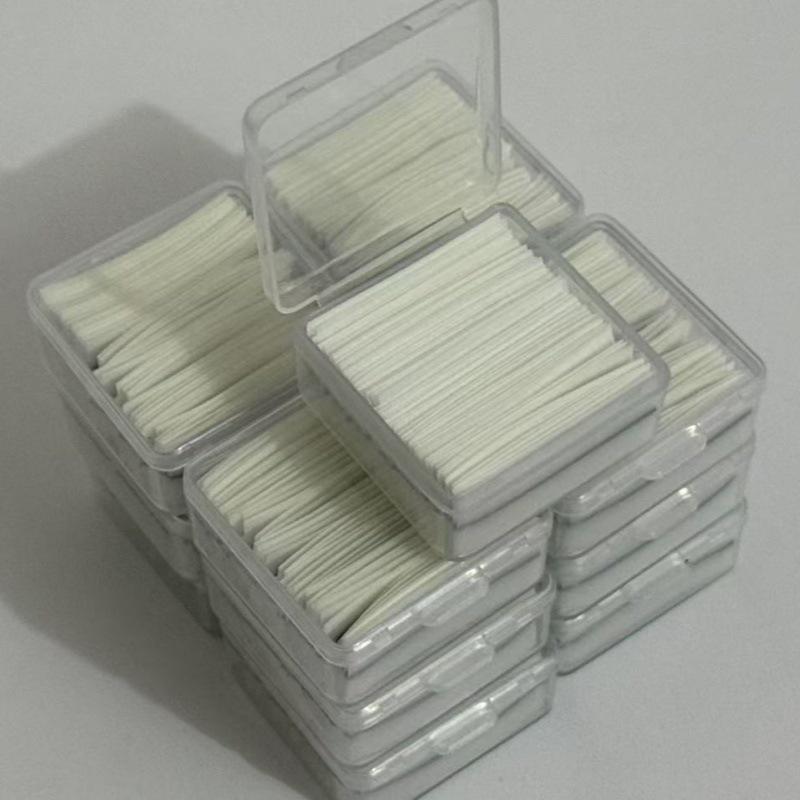 Black Self-Adhesive Eyelash Strip: Waterproof, Sweatproof, Long-Lasting, Glue-Free Fruit Jelly Formula.