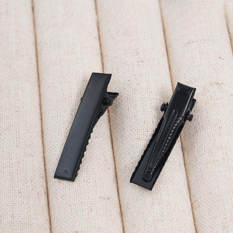 

Электрофоретические зажимы-клювики Квадратные зажимы Квадратные боковые зажимы Материал ручной работы Заколки и аксессуары для волос 3.2cm(100pcs) чёрный