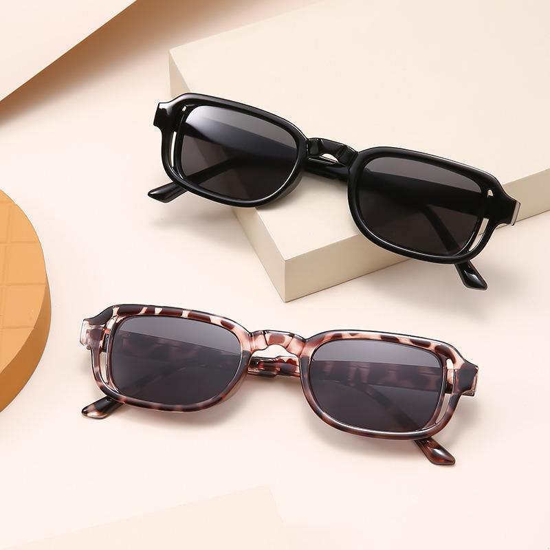 New Women Small Rectangle Sunglasses Women Men Narrow Frame Square Frame Sun Glasses Simple Style Shades UV400 Eyewear
