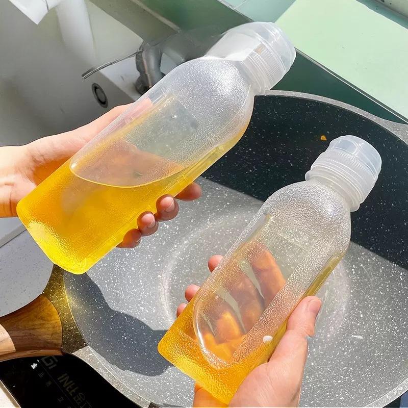 Scream Ölkanne, Küchen-Plastik-Gewürzflasche, Sojasauce- und Essig-Quetschflasche, Saucen-Quetschflasche, tragbare auslaufsichere Ölkanne