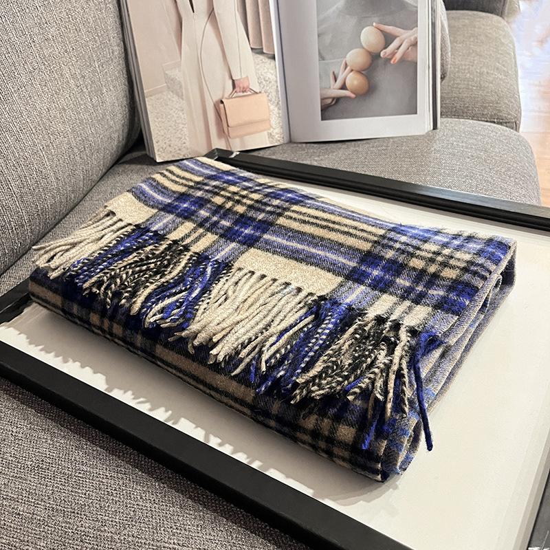 Autumn and winter new 100 wool scarf women's light luxury high-end plaid shawl versatile enlarged thickened warm scarf