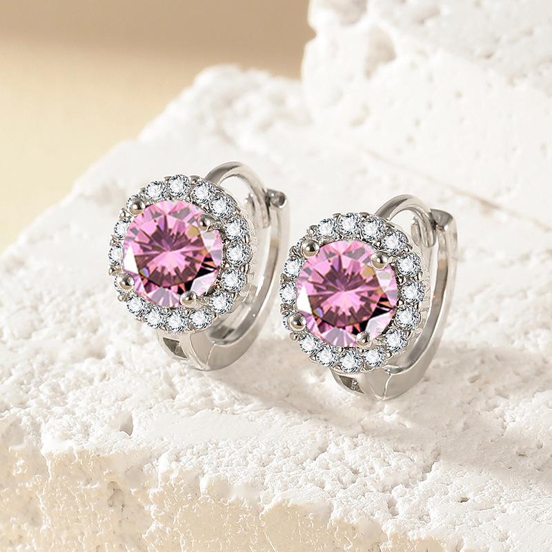 New One-Carat Imitation Moissanite Earrings: Hypoallergenic, Stylish Earrings for Women