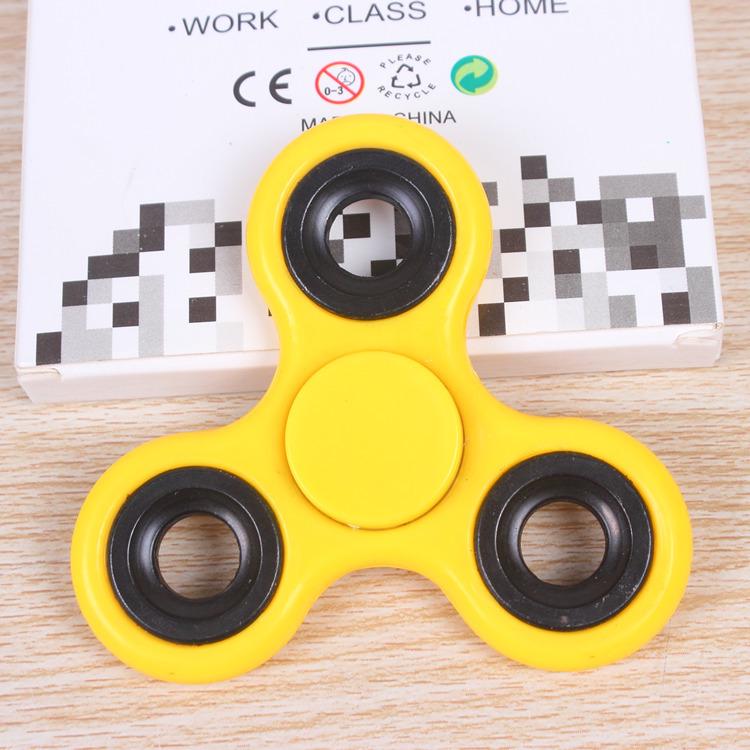 Creative Stress-Relief Alloy Fidget Spinner - Colorful Toy for Kids and Students