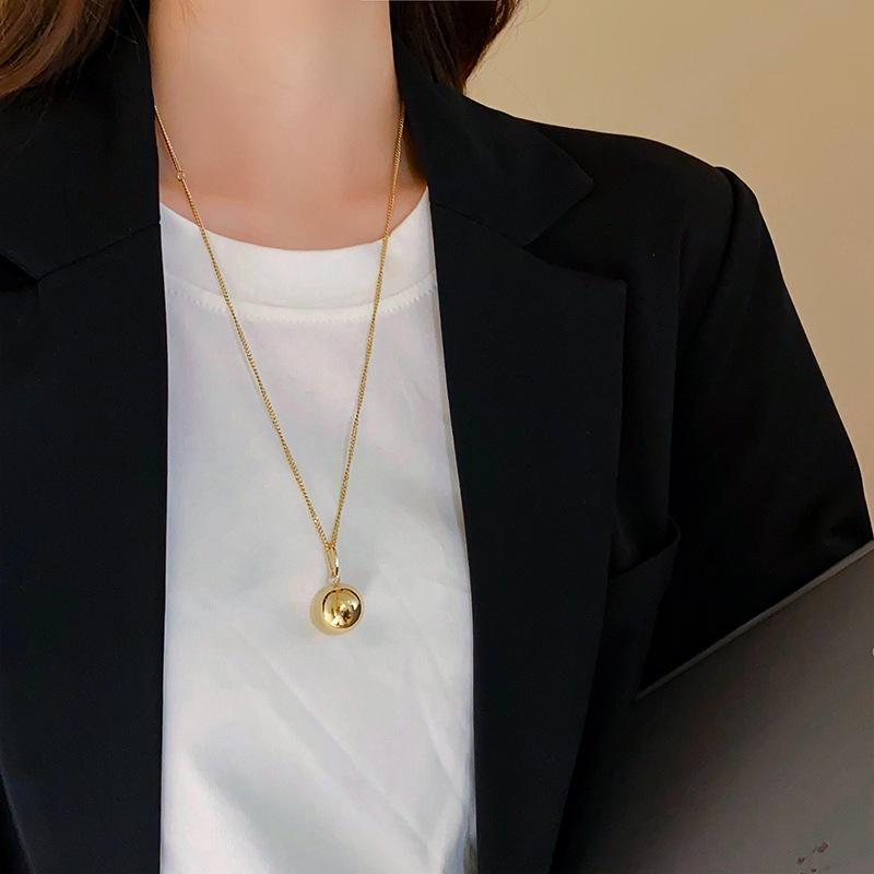 Elegant Rhinestone Pearl & Floral Geometric Necklace - French Retro Style for Autumn/Winter