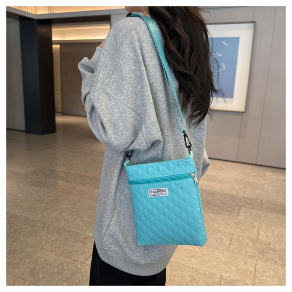 Borsa a tracolla semplice a griglia di diamanti a tinta unita per donna, borsa a spalla casual, borsa a tracolla piccola quadrata leggera e versatile