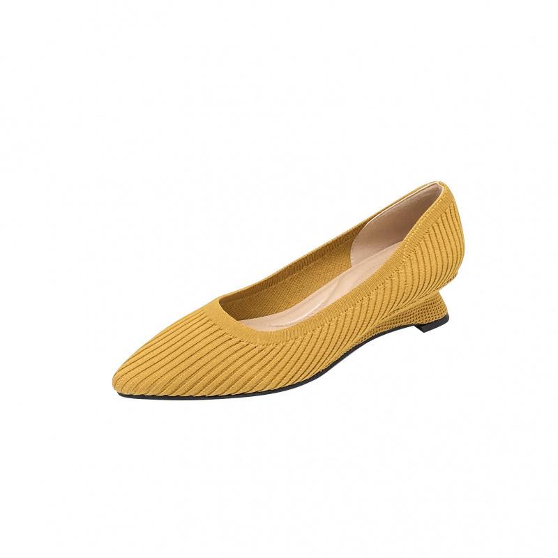 

Новые женские туфли на танкетке, на толстом каблуке, модные, вязаные, бини, легкие, универсальные, одинарные туфли 34 жёлтый