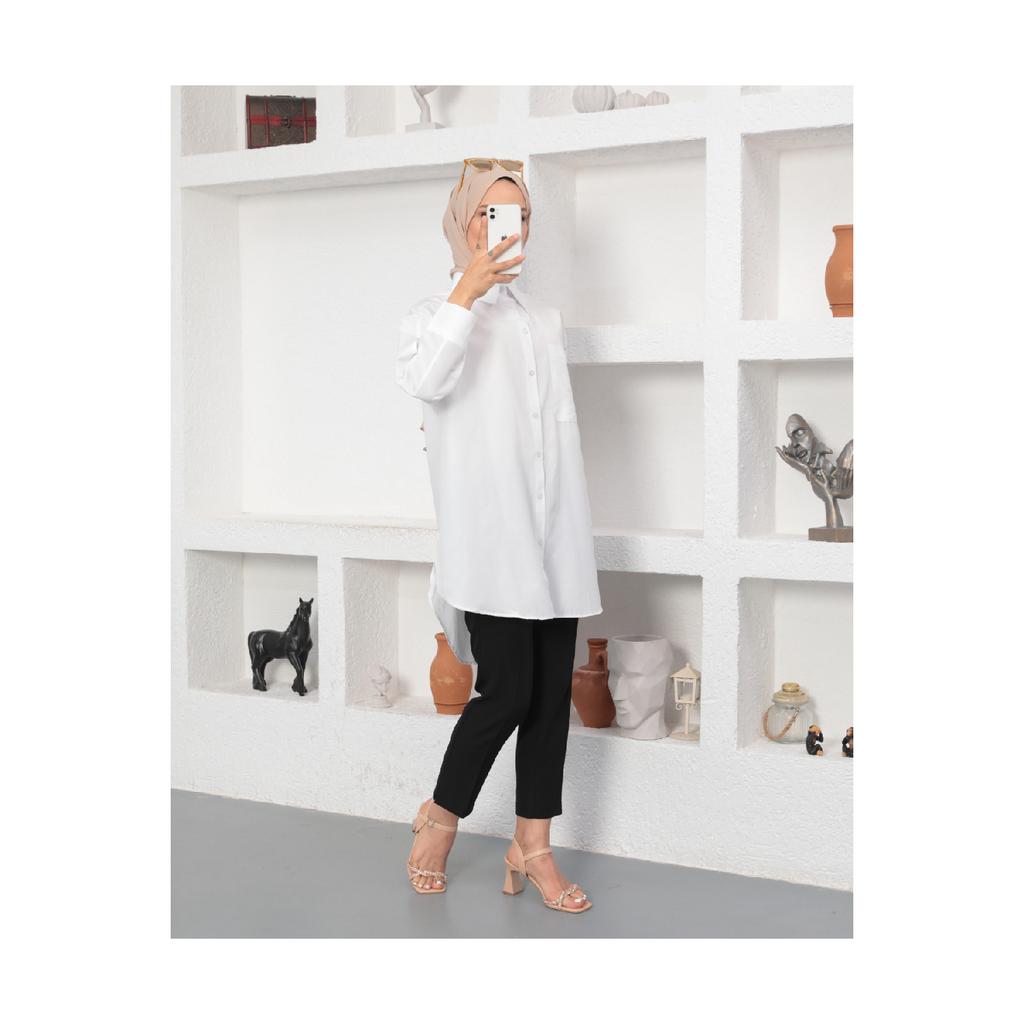 Cămașă cu tăietură liberă