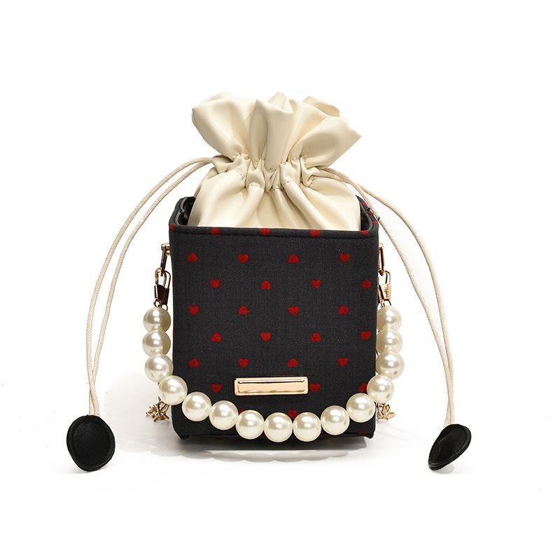 

Высококачественная сумка-ведро Niche, новая сумка через плечо для женщин Ins French Versatile Single Shoulder Pearl Chain Bag