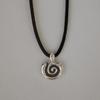 ANDEZVOUS SPIRAL STRING NECKLACE