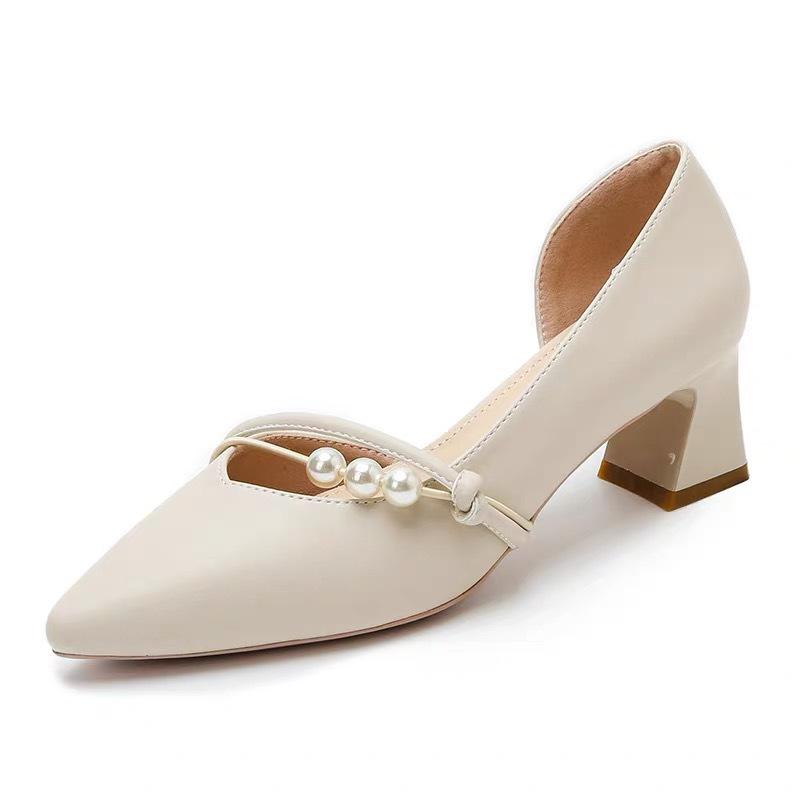 

Кожаные французские туфли-одинарки женские летние остроносые на среднем толстом каблуке туфли феи поздним вечером нежные маленькие туфли на высоком каблуке 31 абрикосовый