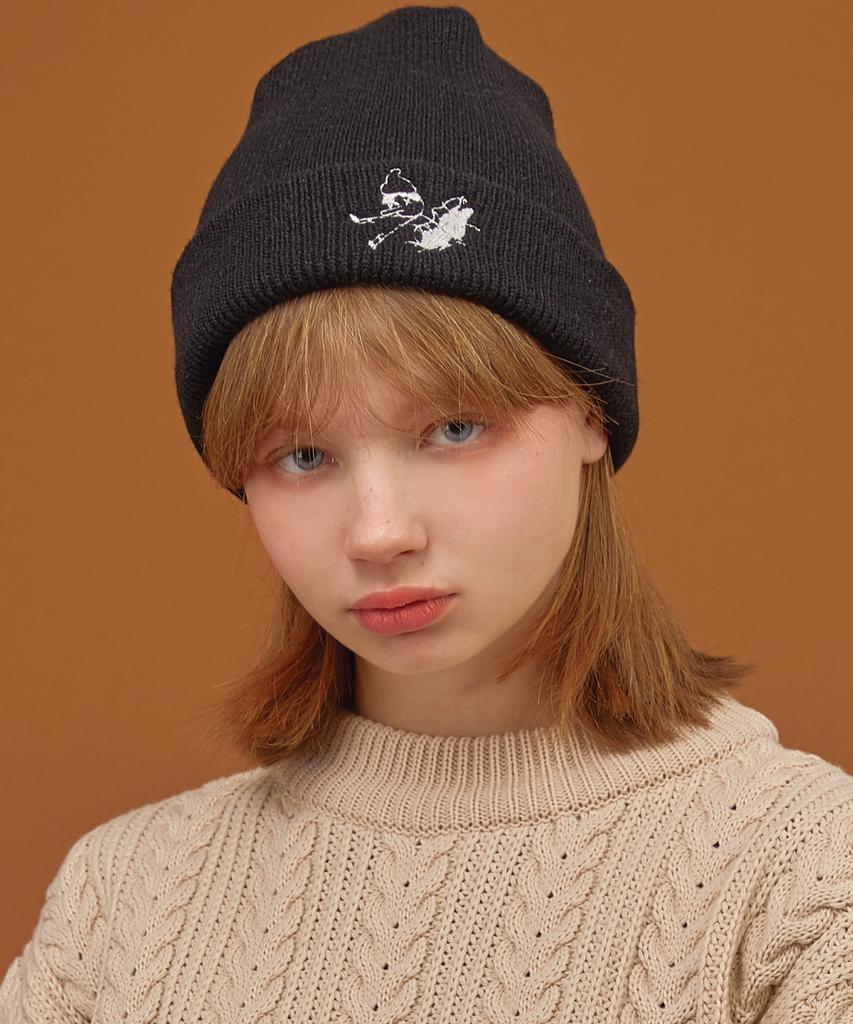 CPGN STUDIO Geppetto Embroidered Beanie Black