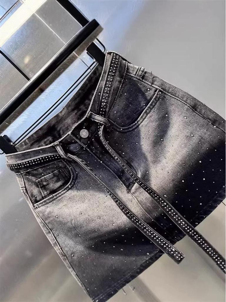 Rhinestone Denim-Rock in Übergröße - Hoher Bund Schlankmachender A-Linien-Schnitt für kurvige Frauen