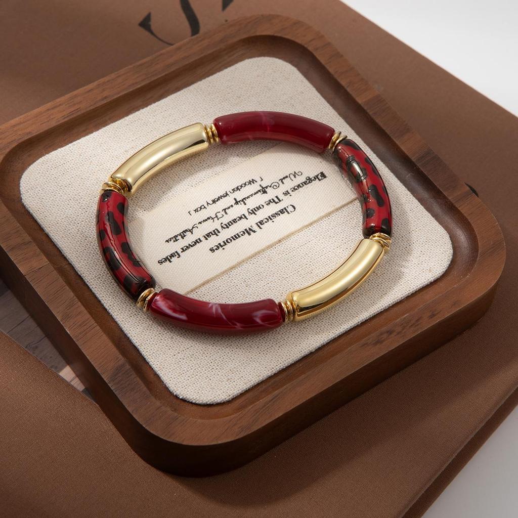 Bracelet Géométrique en Bambou Imprimé Léopard pour Femme - Accessoire de Mode Haut de Gamme