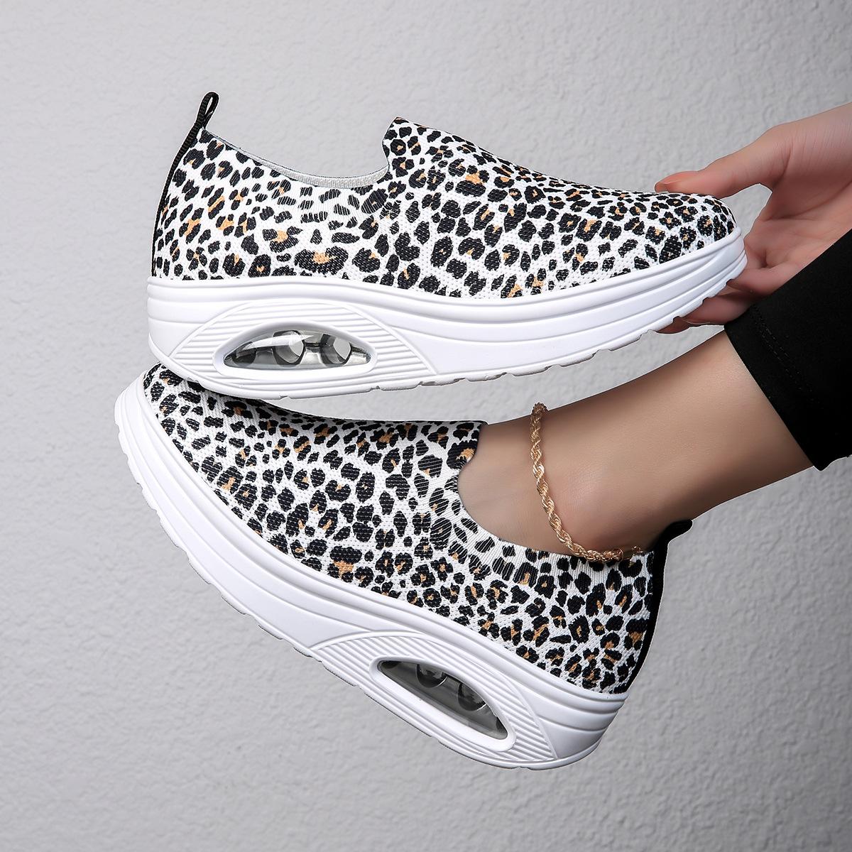 

Fashion Zapatos De Mujer Spring Autumn Women Slip on Print Plus Size Shoes for Women 36-42 Platform Flats Comfortable Non-slip Sneakers 42