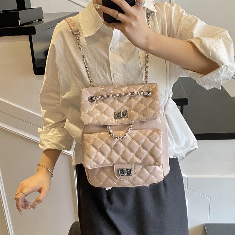 New women's bag trend fashion diamond lock street shot duma backpack