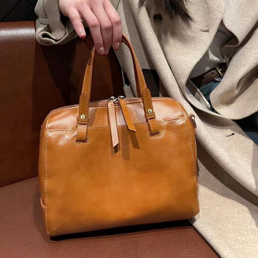 2025 Vintage geniune Leather pillow bag woman top-handle bag high quality work briefcase shoulder crossbody bag large capacity