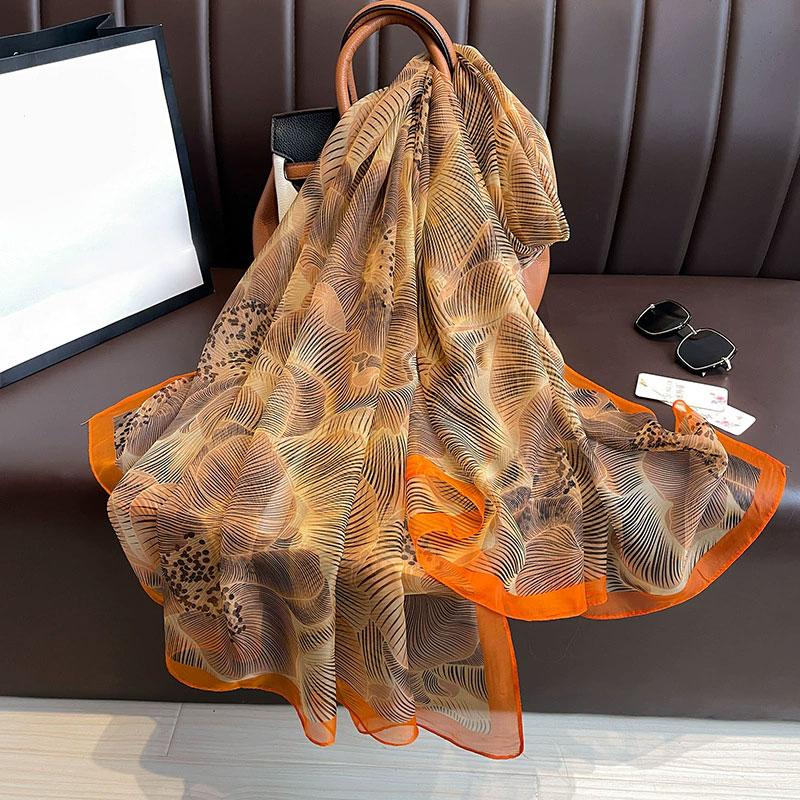 New Beach Stoles Sunscreen Wraps Shawls Silk Scarf Spring Foulard Female Hijab Scarves Wraps for Women Hijab Headband Bandana