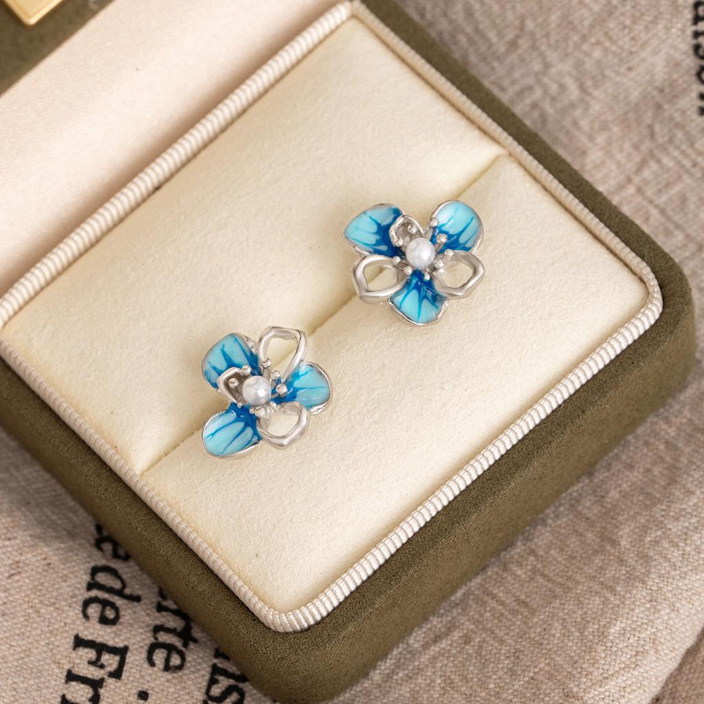 Ethnic Style Blue Flower Pearl Stud Earrings Personalized Niche Earrings Fashion Temperament High-End Earrings