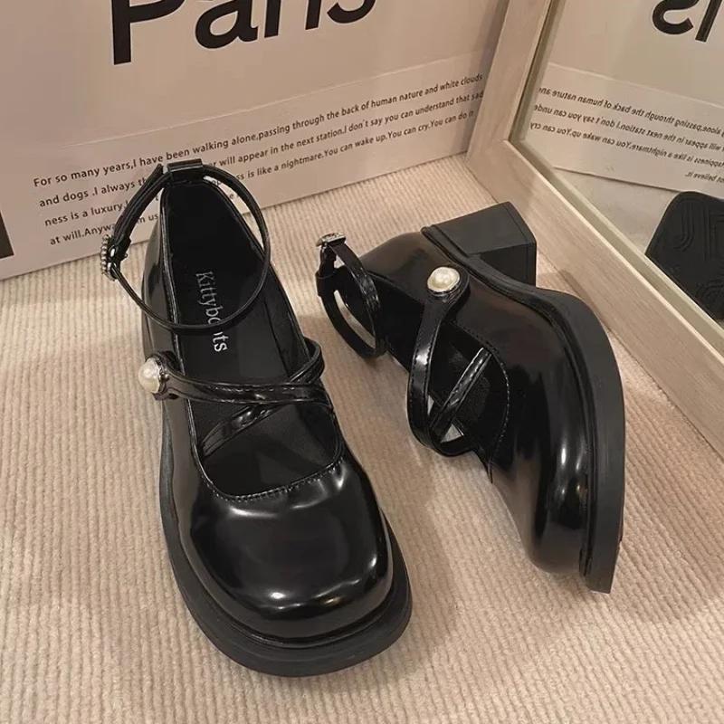 Mary Jane Shoes High Quality Patent Leather Thick Heels Single Shoe Fashion Round Toe Lolita Shoes Square Toe Design Dress Pumps