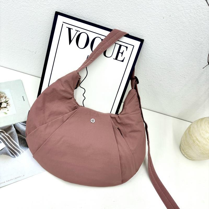 Trendy Nylon Dumpling Bag Horn Yoga Bag Women's Commuter Simple Shoulder Bag Messenger Bag Moon Bud Bag