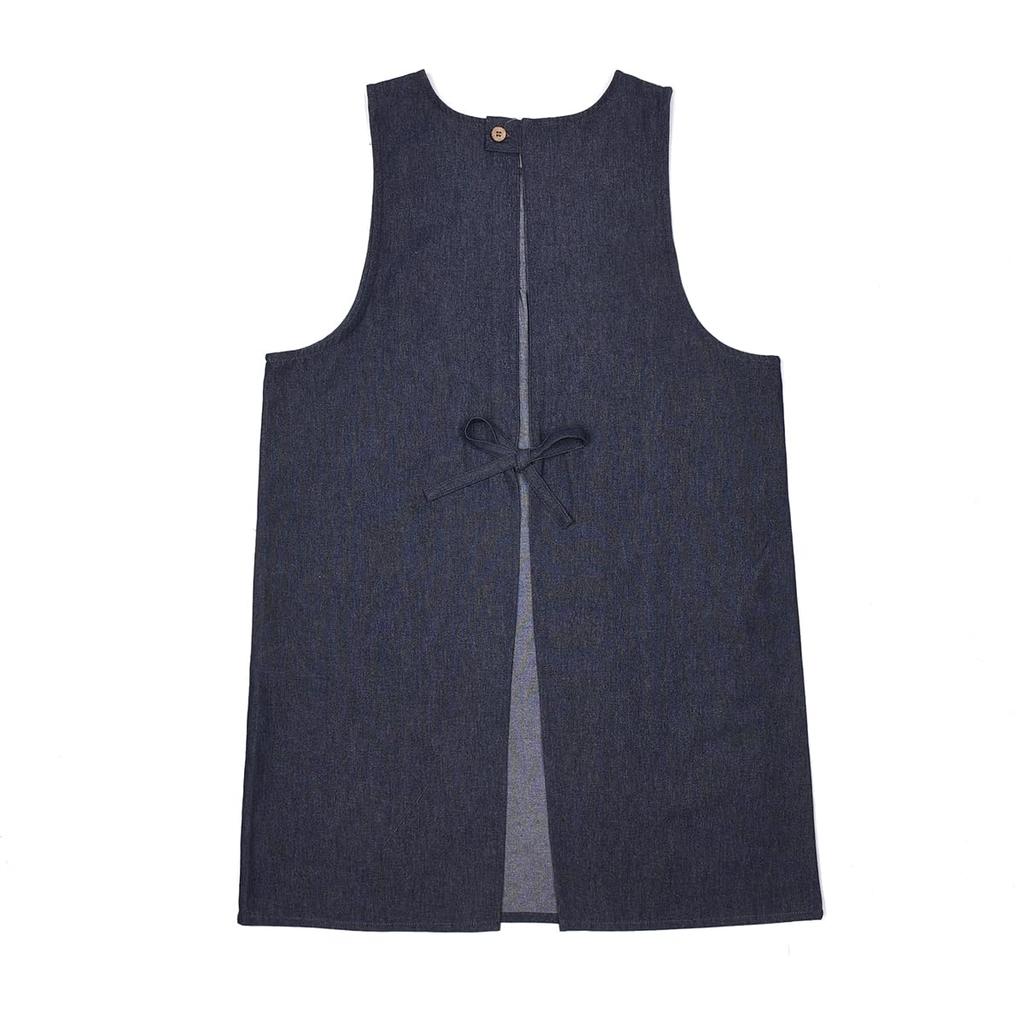 Apron Pin Tuck Apron Dark Blue [Kusuguru Japan] Denim-style K103-88 M-L