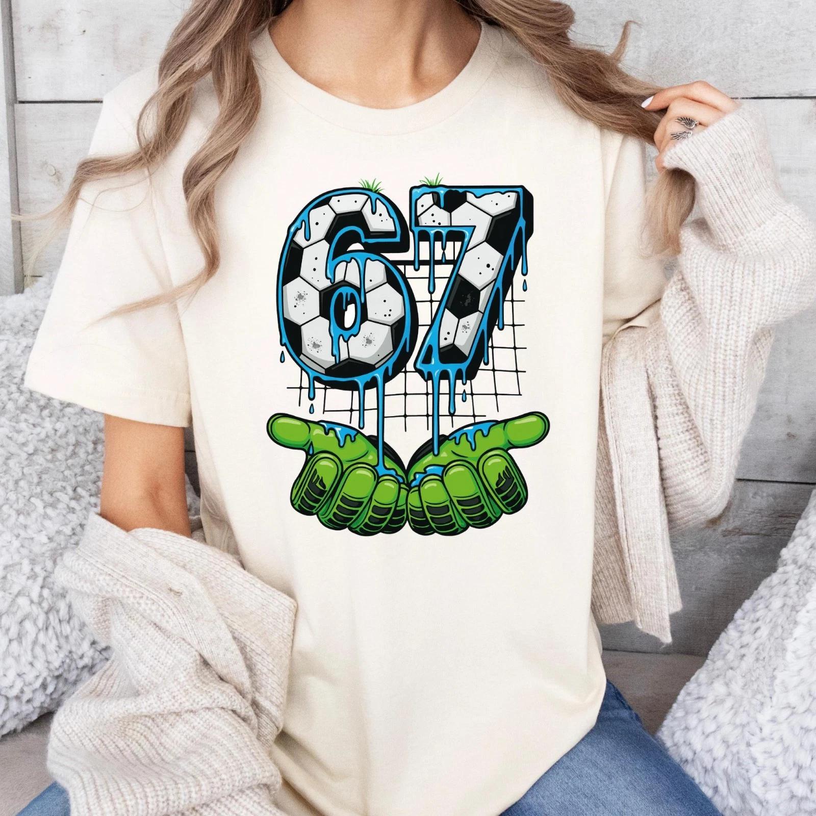 

Футболка Six Seven Soccer: Футбол 67-й День Рождения Футболка, Футбольная Мем Детская Футболка S