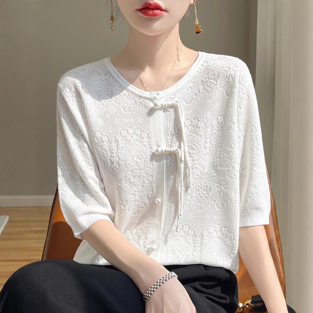 

Chinese Style Short Sleeve Cardigan: Spring-Summer Knitted Women s Sweater with Crochet Design L suitable for 110-130 jin белый