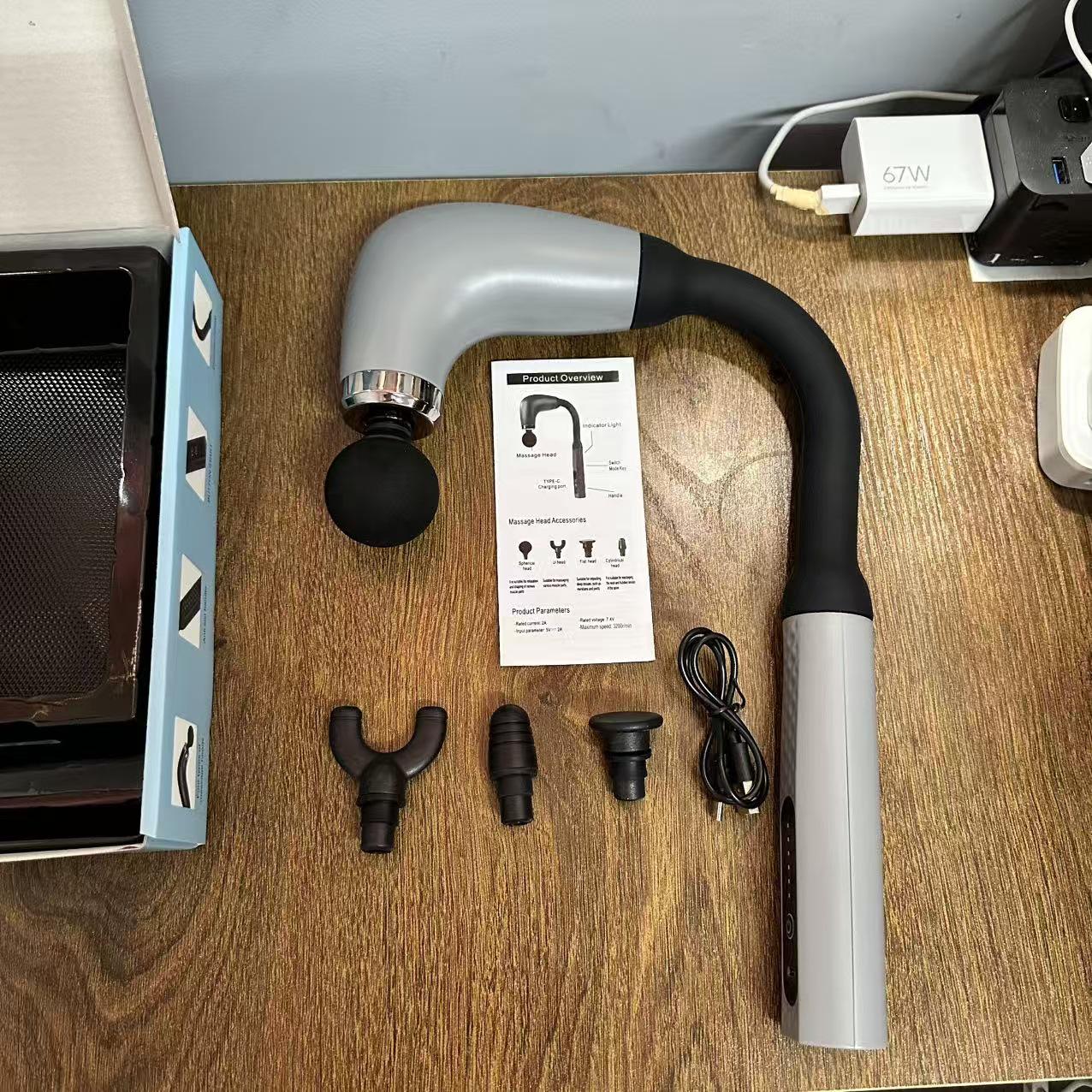 

Бесшумный U-образный массажный пистолет с ЖК-дисплеем, сменными насадками и изогнутым крючком для расслабления мышц и фитнеса