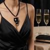 Elegant Collarbone Necklace Enamel Leopard Head Pendant Design Retro Pearls Charm Fashion Neckchain Accessory