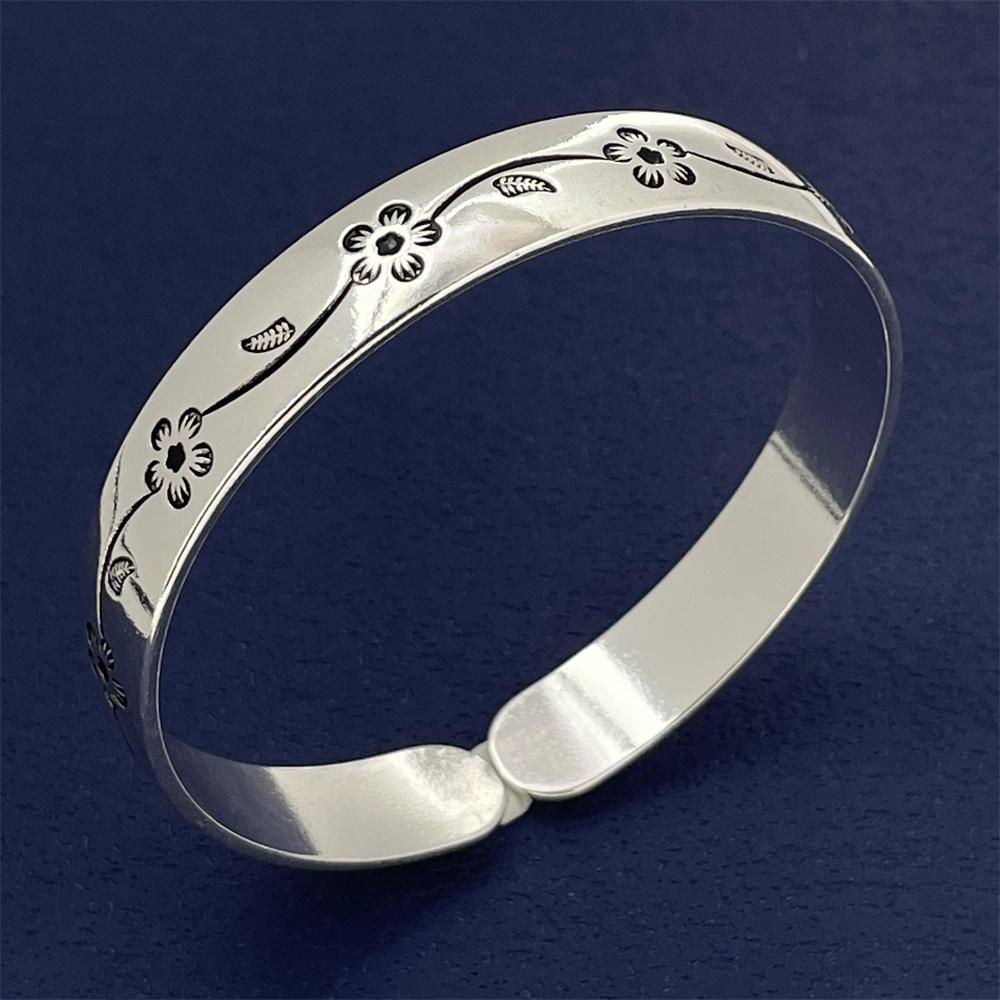 925 Sterling Silver, Retro Plum Blossom Bracelet, Simple and Retro, Versatile, Suitable for Daily Wear