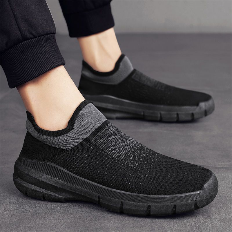 Fashion Running Minimalist Male Sports Shoes High-top Low Price Summer Sale Outdoor Wide Walking Comfortable Gym Men's Casual Sneakers