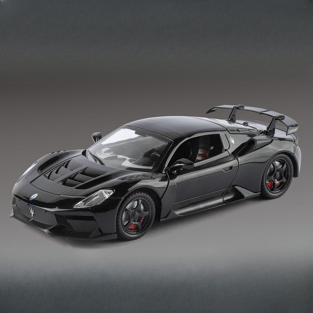 1:24 Supercar Model Alloy Car Boutique Racing Ornament Boy Gift Toy Car