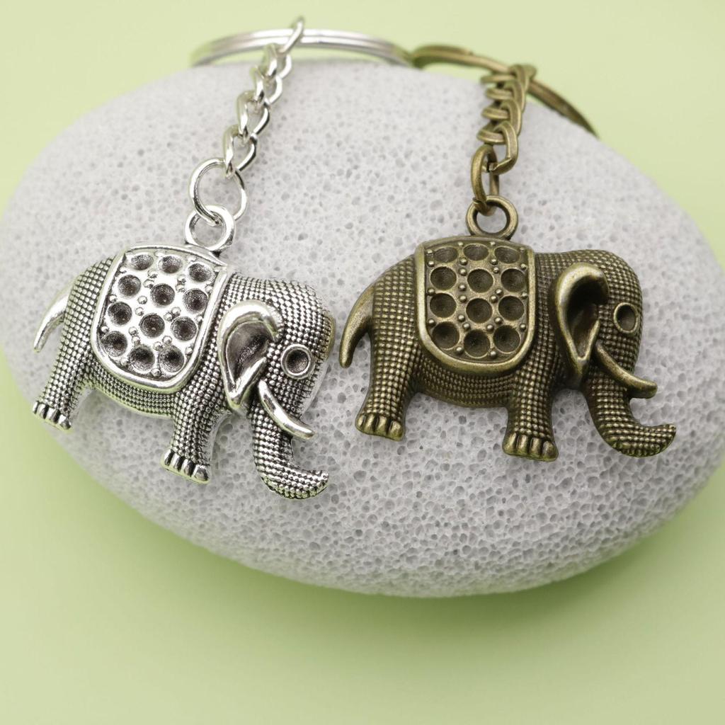 Simple Elephant Keychain Pendant: Hot Selling Jewelry